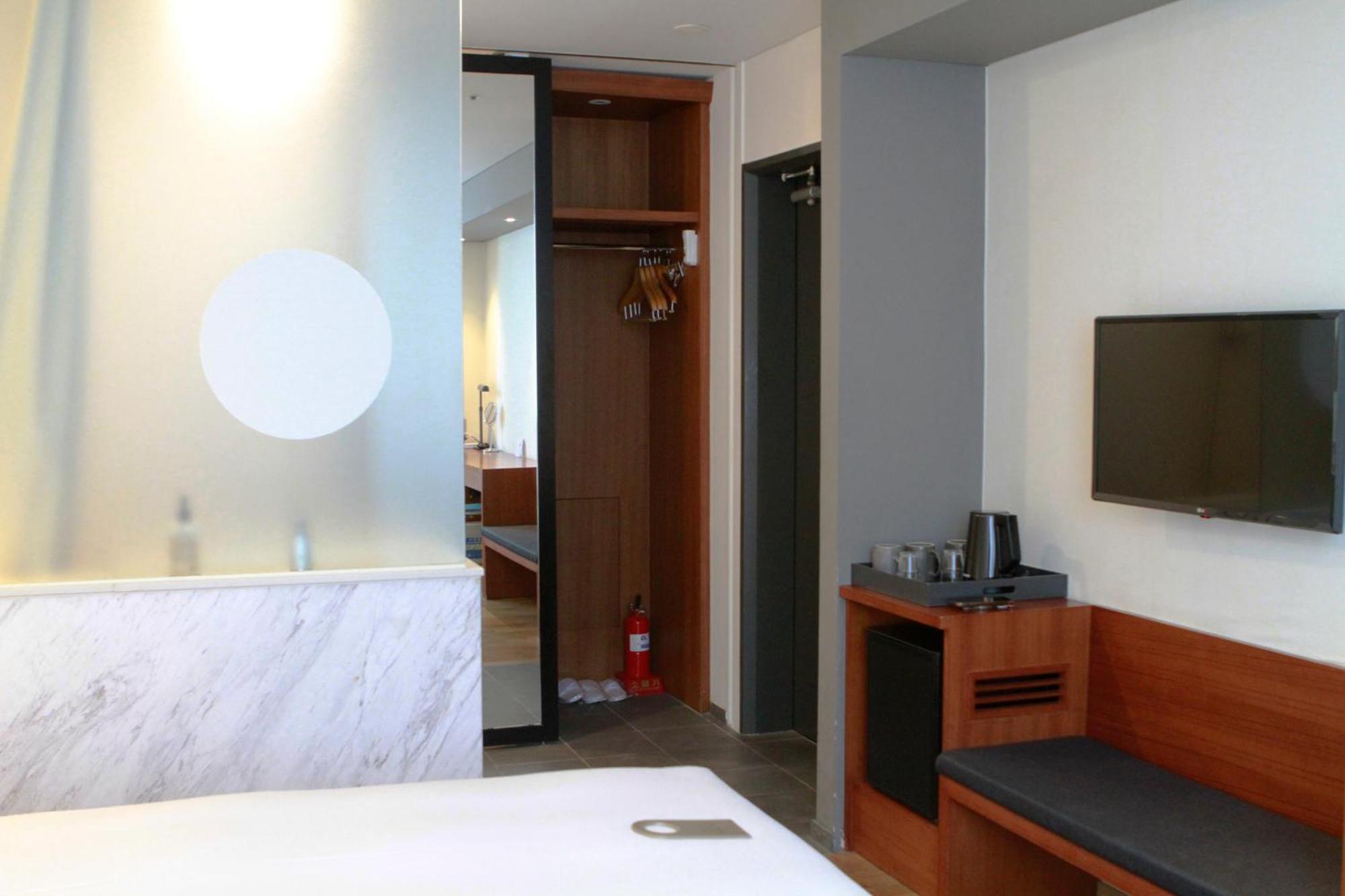 Seoul Hotel Shinshin Myeongdong المظهر الخارجي الصورة